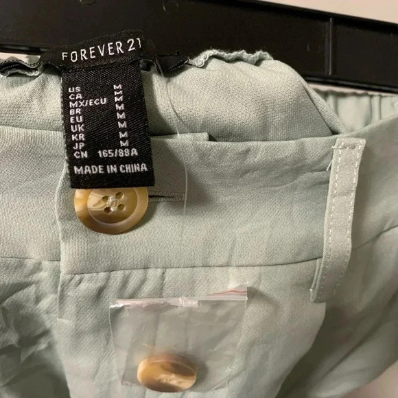 NWOT  Forever 21 mint high rise shorts - Picture 5 of 6